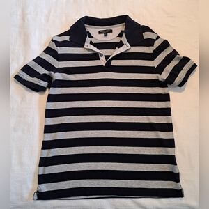 Banana Republic men's size medium navy & gray stripe polo shirt